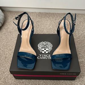 Vince Camuto new with tags Saprenda heels in color Mediterranean. PPP